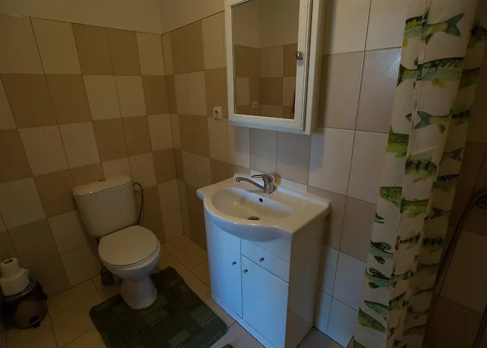 Sveciuose Pas Aldona Lodge *